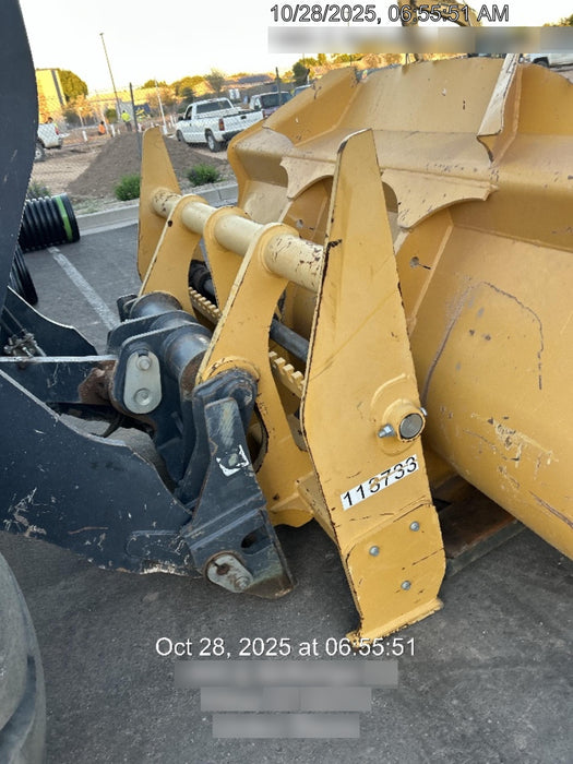 2020 JOHN DEERE 96" Loader Fork Carriage - John Deere