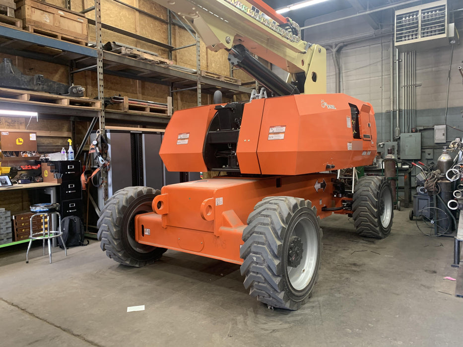 2020 JLG 860SJ