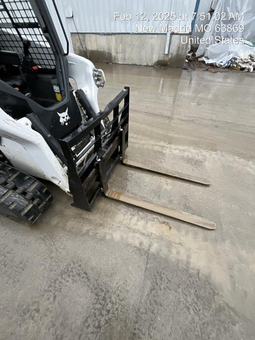 2022 ARROW MATERIAL HANDLING 48" Pallet Forks - Arrow