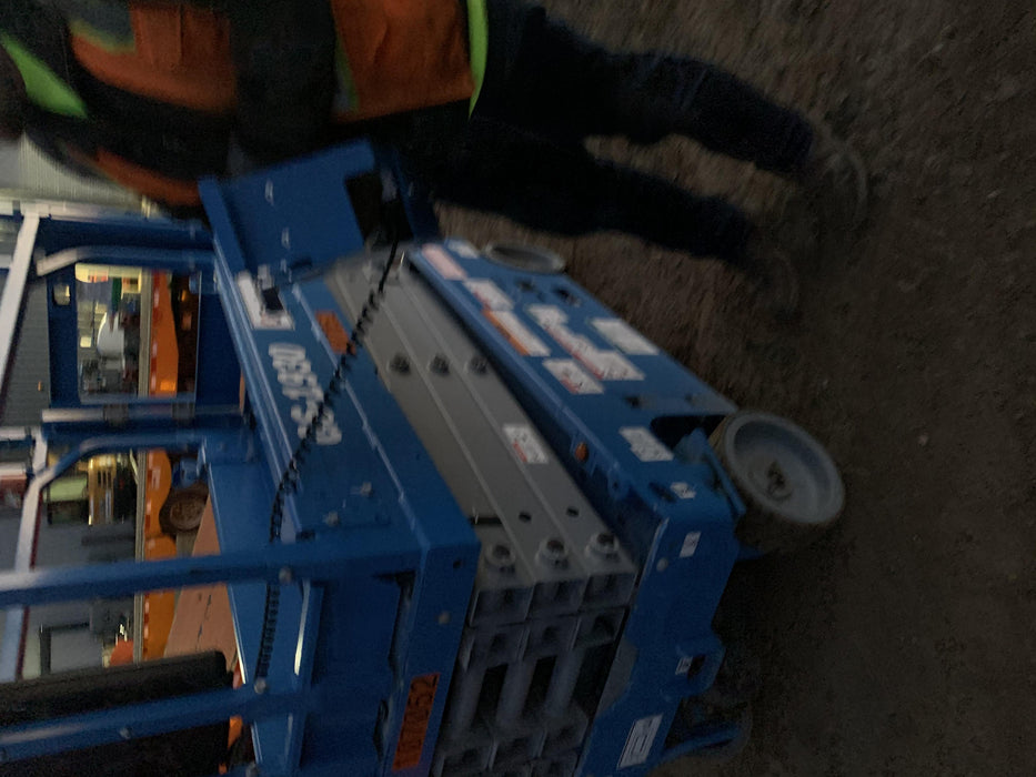 2020 Genie GS-1930 Solid Non Marking Tires, Beacon, Folding rails with half height swing gate