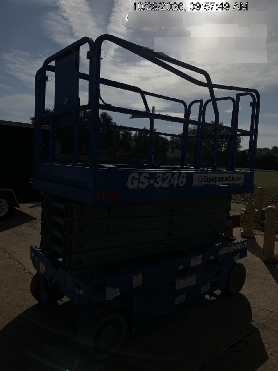 2021 GENIE GS-3246
