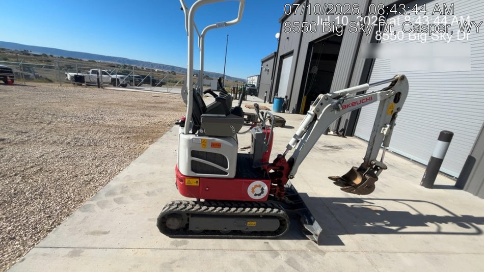 2022 TAKEUCHI TB210R