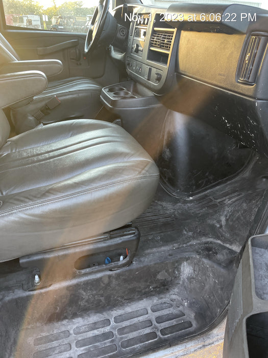 2022 GMC Savana 3500