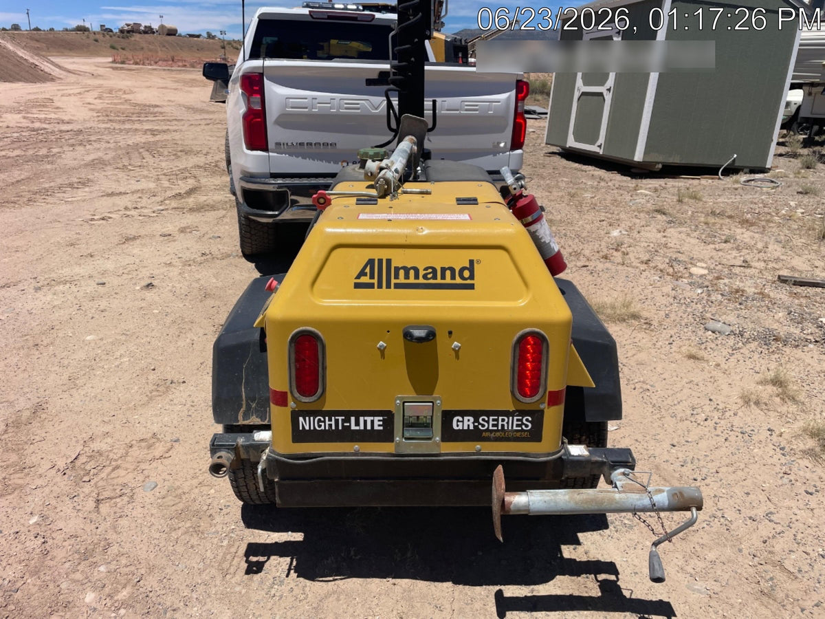 Allmand NLV3GR (4) LED Light Fixture 350W, 23' Vertical Mast, 3kW Prime, Towable, Deep Sea L401, Leveling Jacks, Yanmar T4F 5.8hp