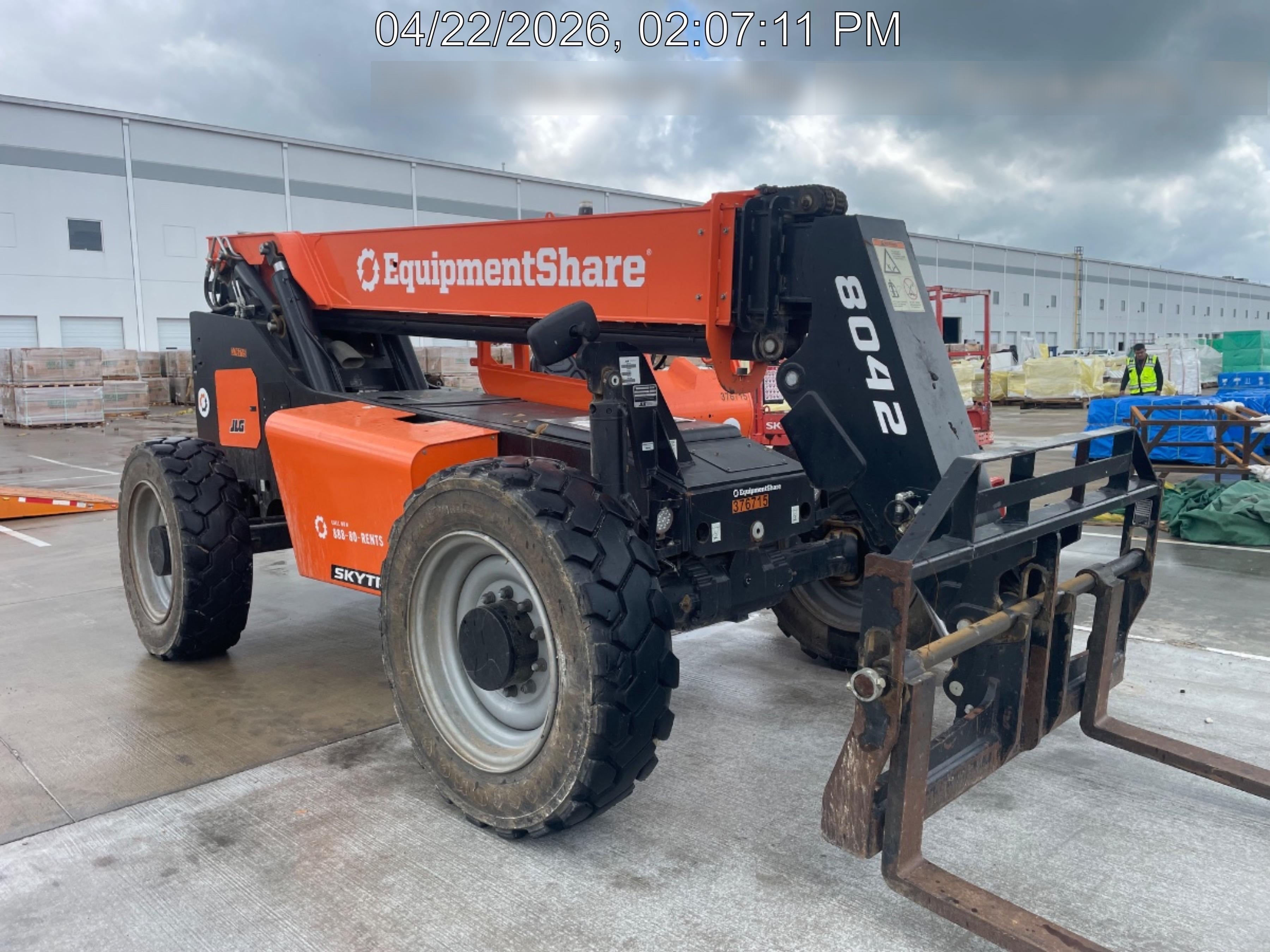 2023 SKYTRAK 8042