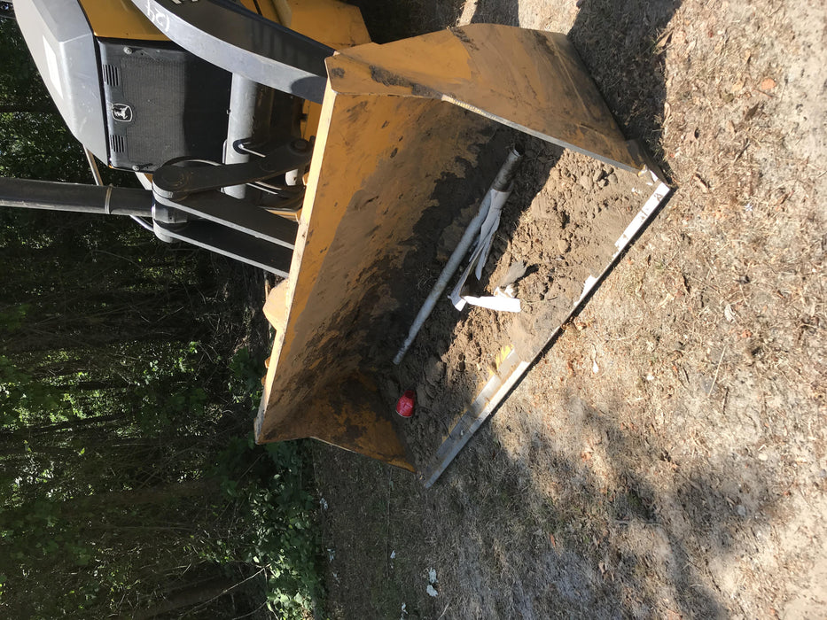 2020 John Deere 310LEP Canopy, 4WD, Standard Stick, Pilot Controls, 2 Way Hydraulics, TAG Manual QC