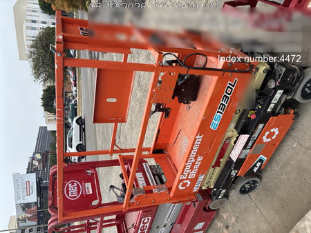 2022 JLG ES1330L
