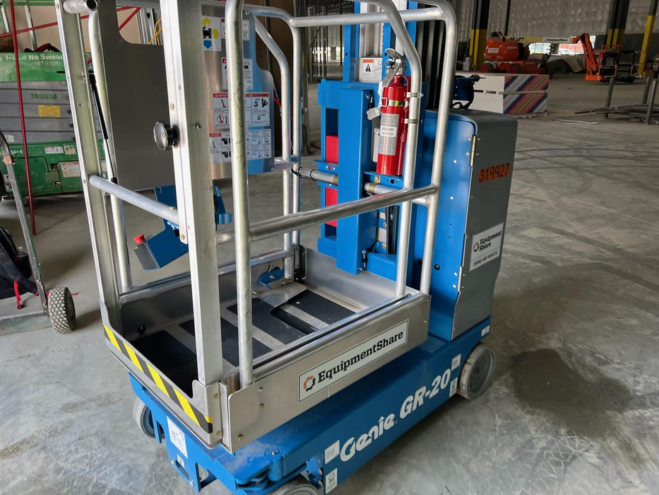 2023 GENIE GR-20
