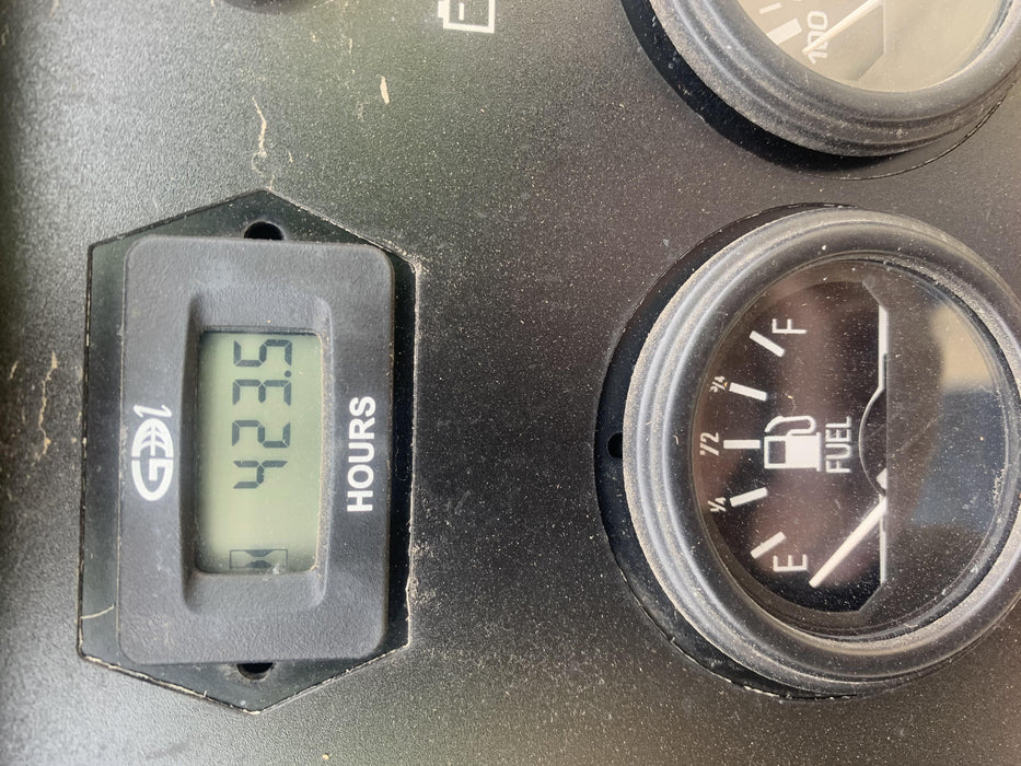 2019 Lincoln Electric Vantage 322 Welder Ready-Pak 3, Two wheel trailer, Fender and Light kit, Cable Rack