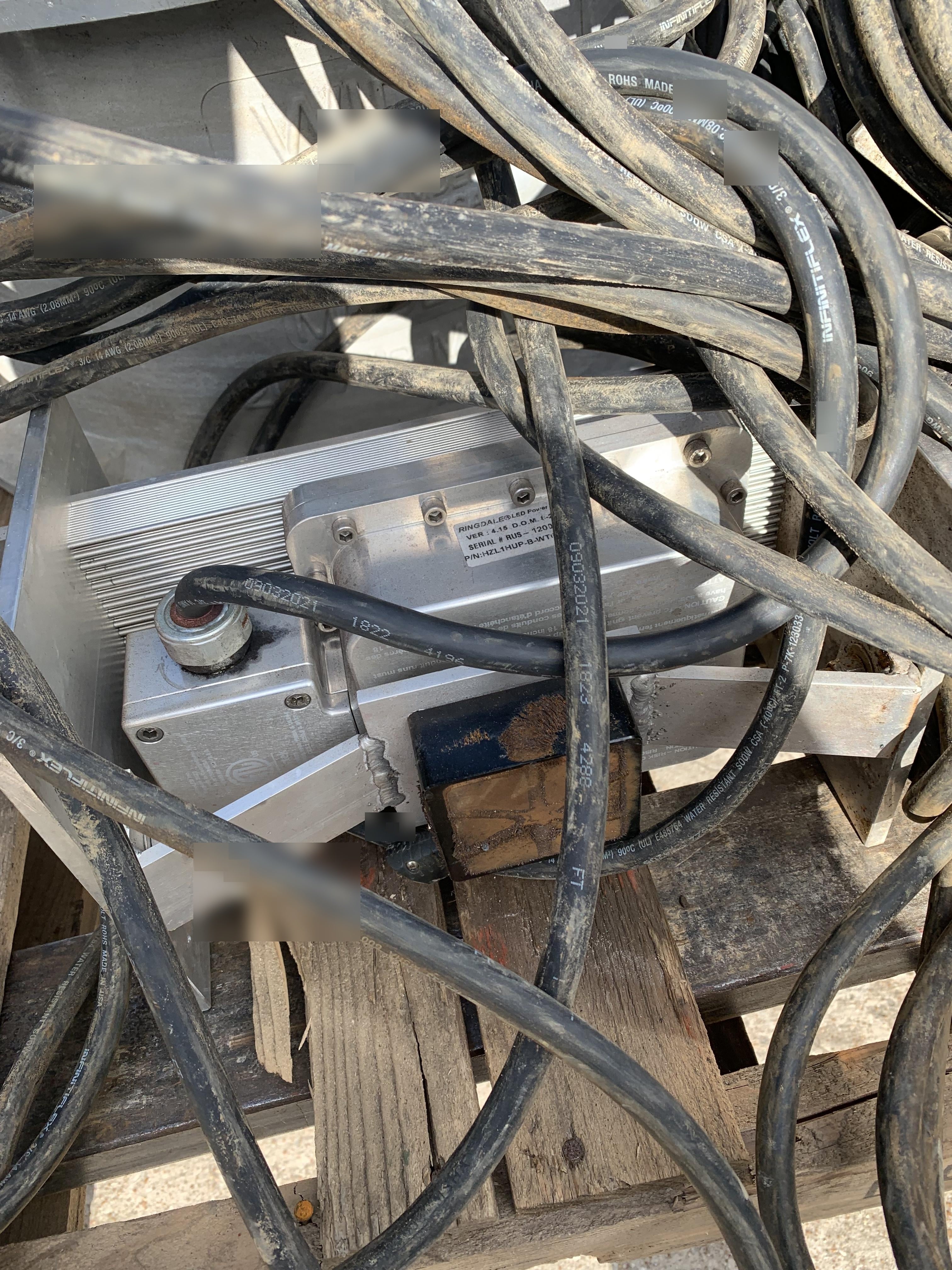 2022 WORKSITE LIGHTING PetroPRO Handy 24639