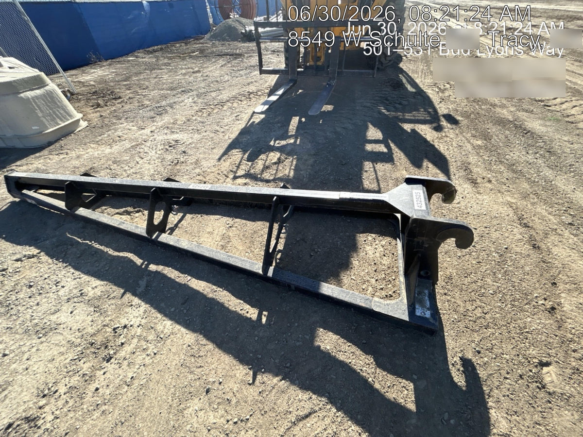 2024 JLG 1001275853