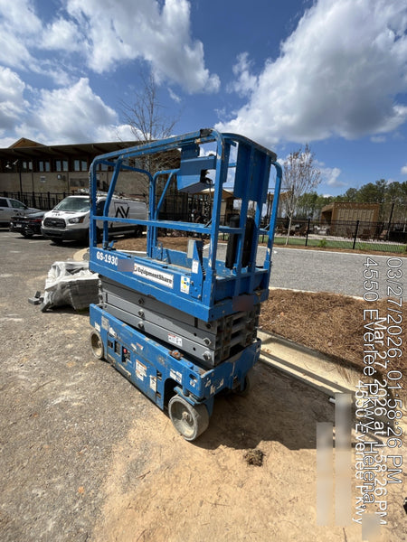 2019 Genie GS-1930 Fixed Rails with Chain Entry