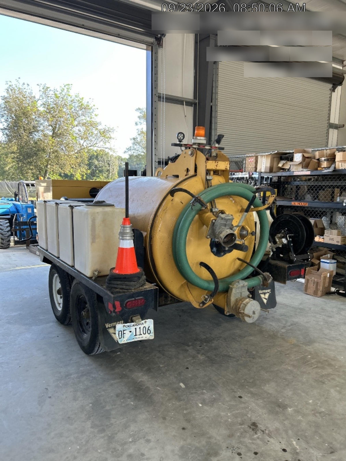 2022 VAC-TRON LP573XDT