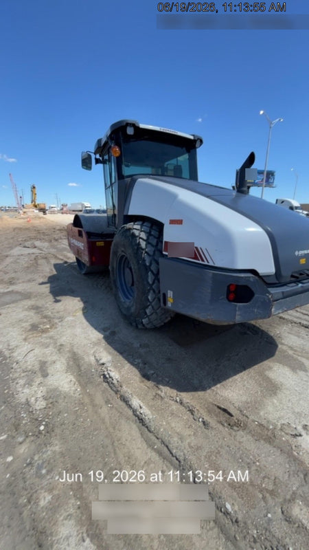 2023 DYNAPAC CA2500D