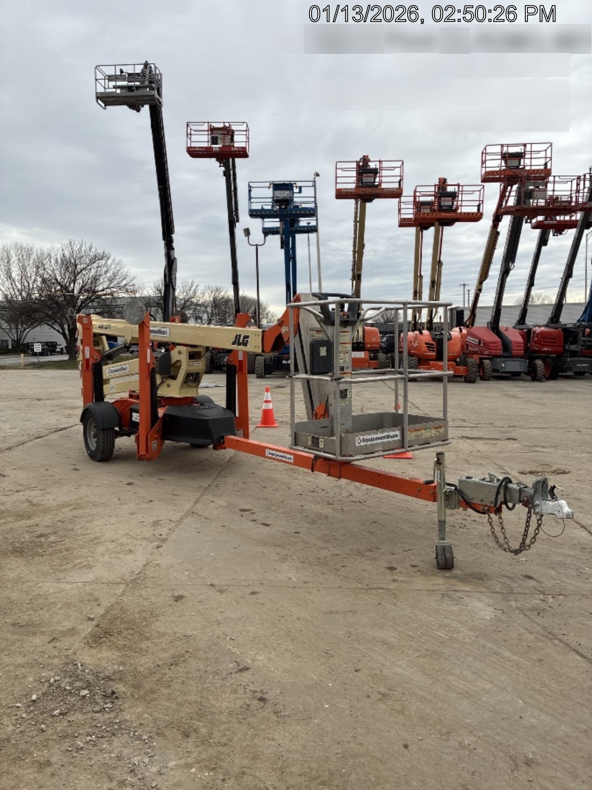 2022 JLG T500J