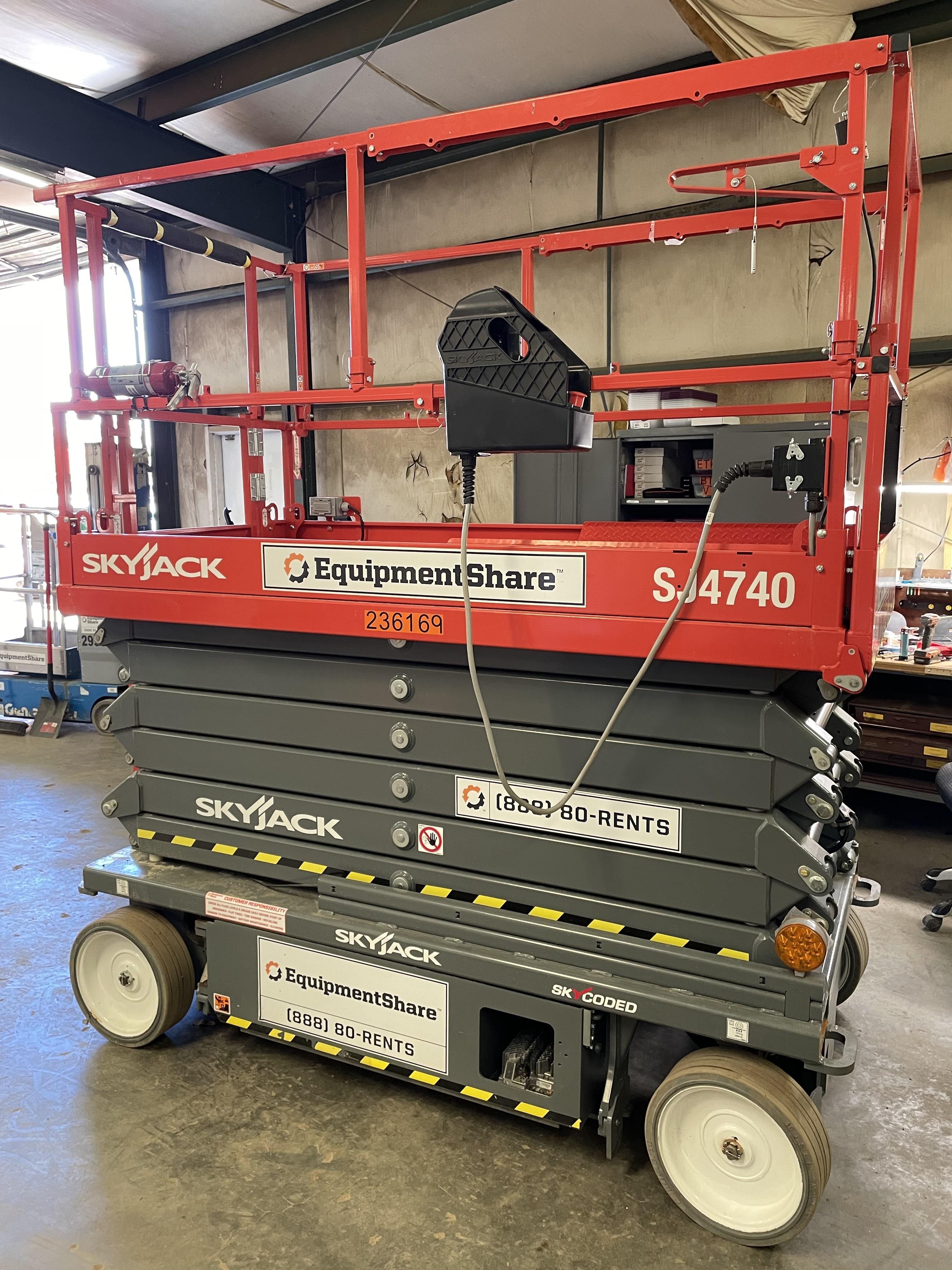2022 SKYJACK SJ4740