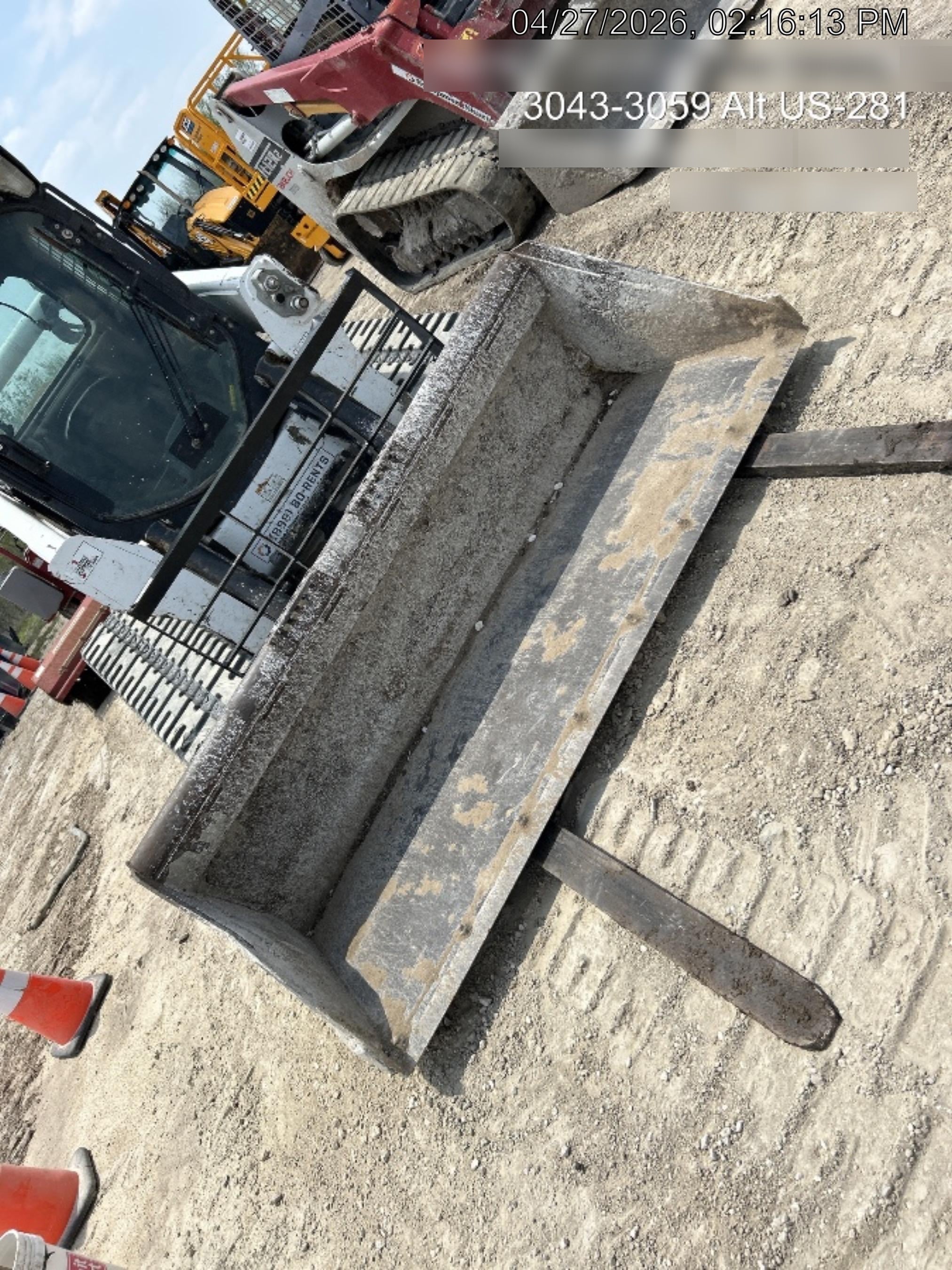 2025 ARROW MATERIAL HANDLING 24" Pallet Fork Frame