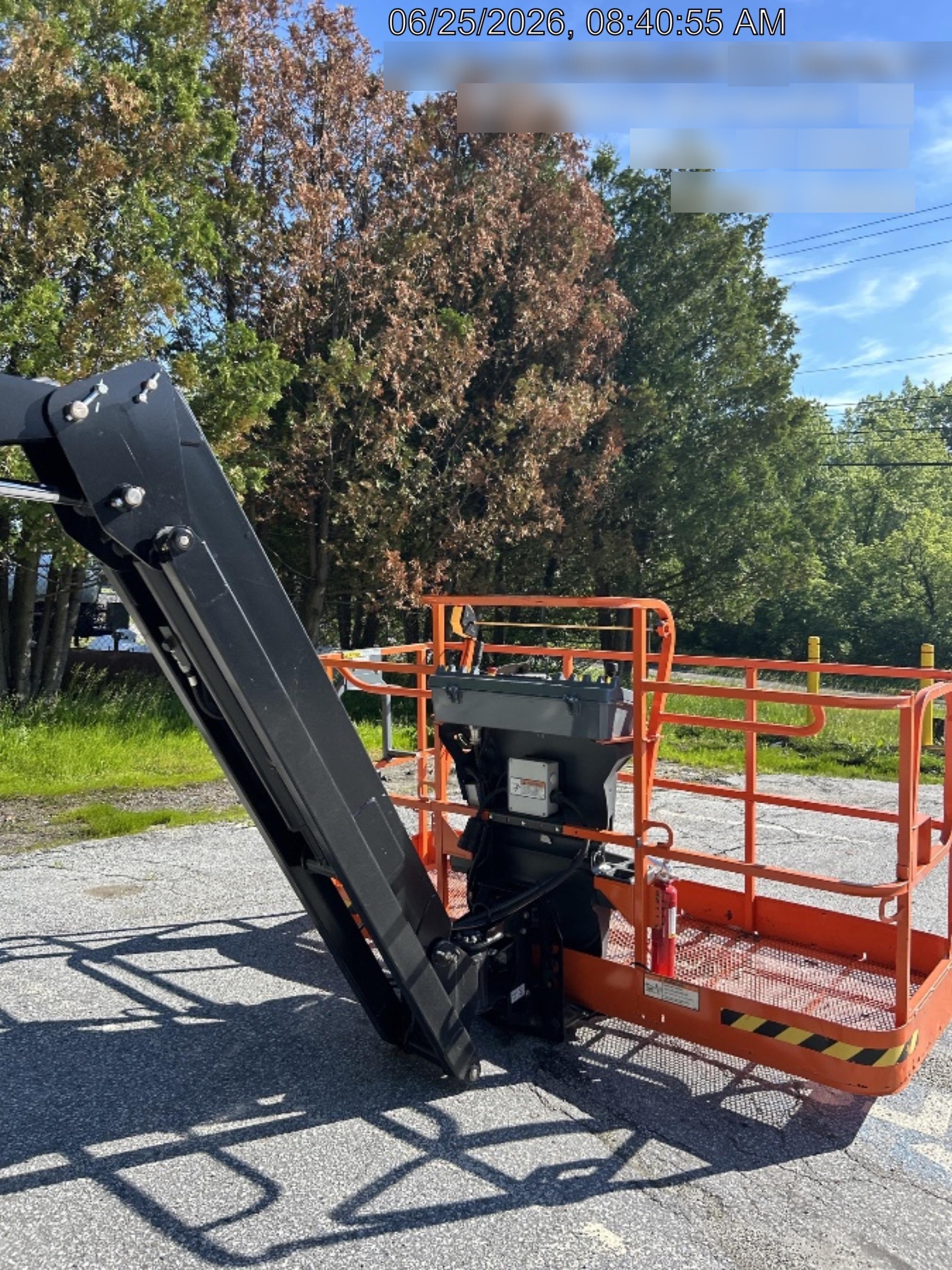 2025 JLG 460SJ