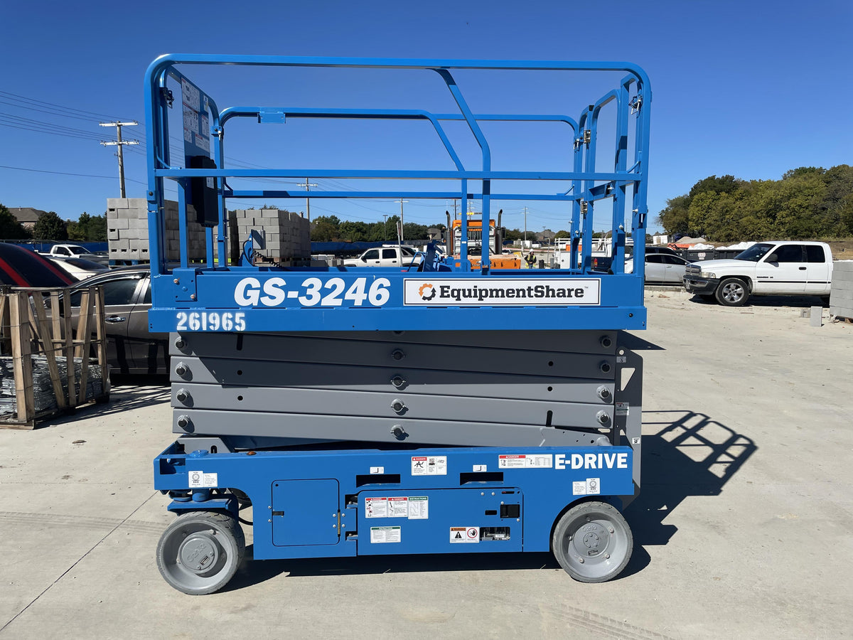 2022 GENIE GS-3246