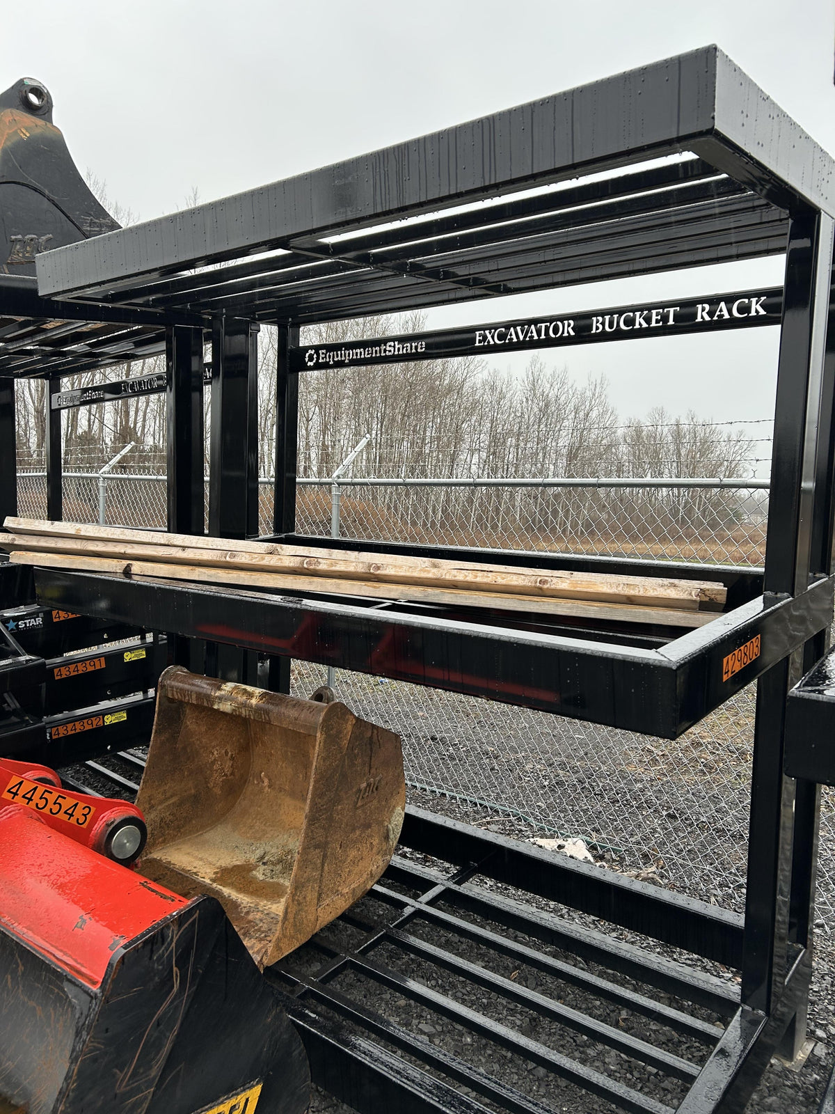 2024 FLUID POWER SUPPORT Excavator Bucket Rack