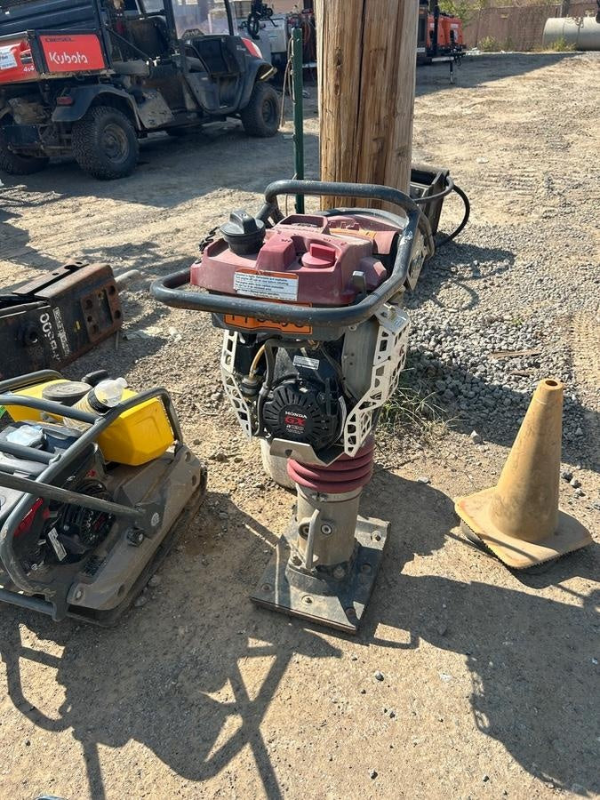 2021 DYNAPAC DR7X