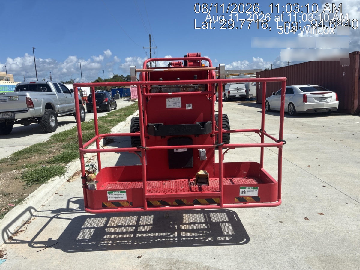 2023 JLG 860SJ
