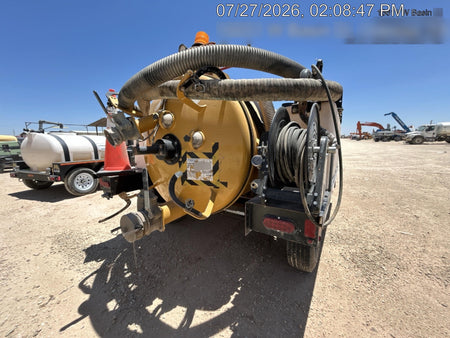 2023 Vac-Tron LP573XDT T4 Koehler Diesel Engine, 500 Gallon Debris Tank, x2 100 Gallon Water Tanks