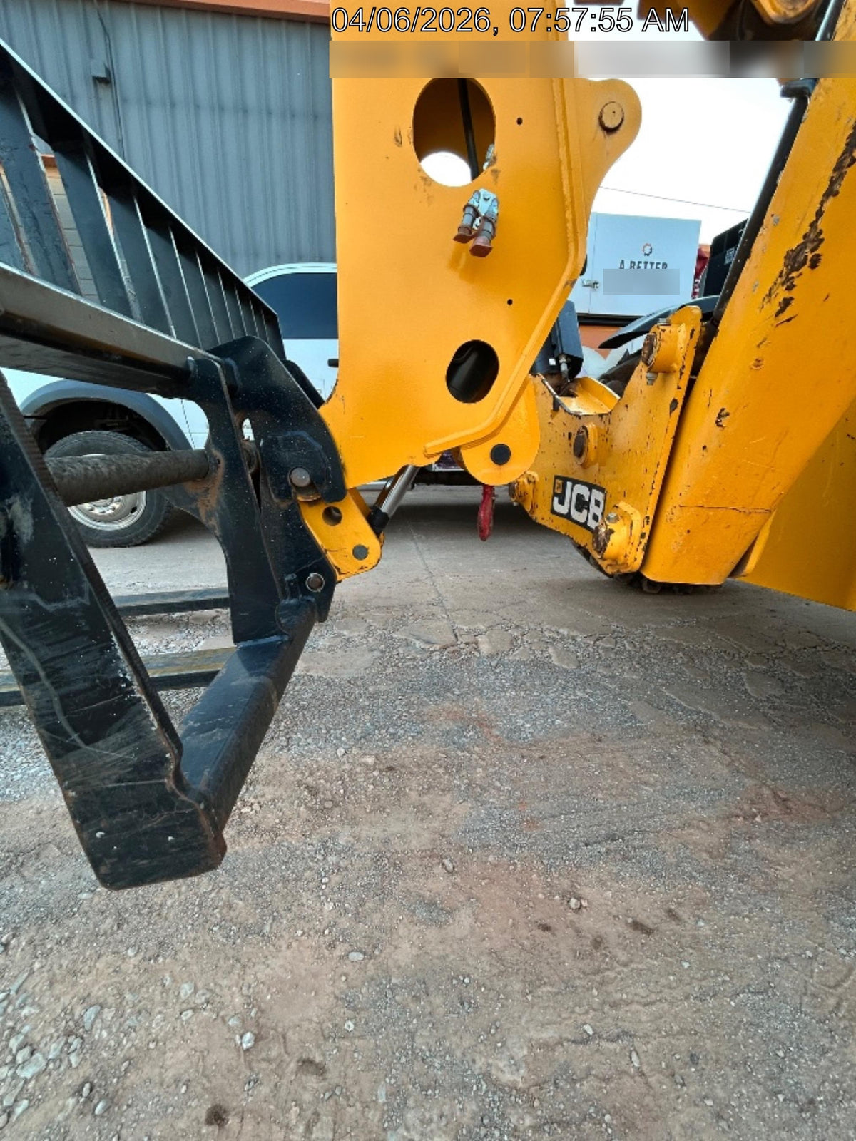 2023 JCB 510-56