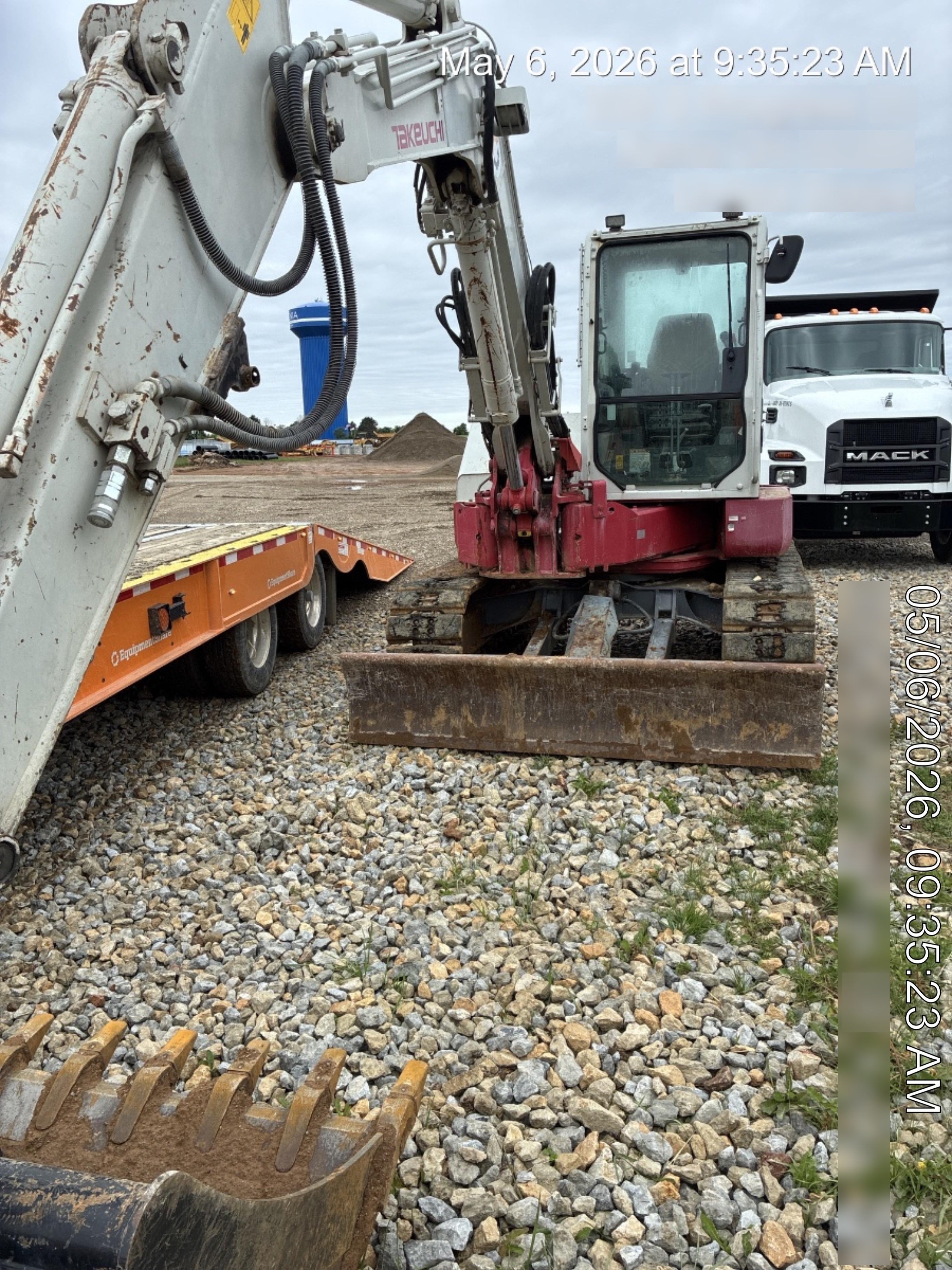 2016 TAKEUCHI TB280FR