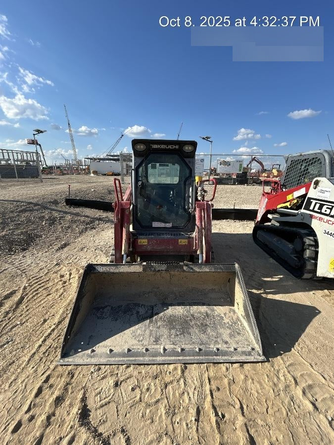 2021 TAKEUCHI TL6CR