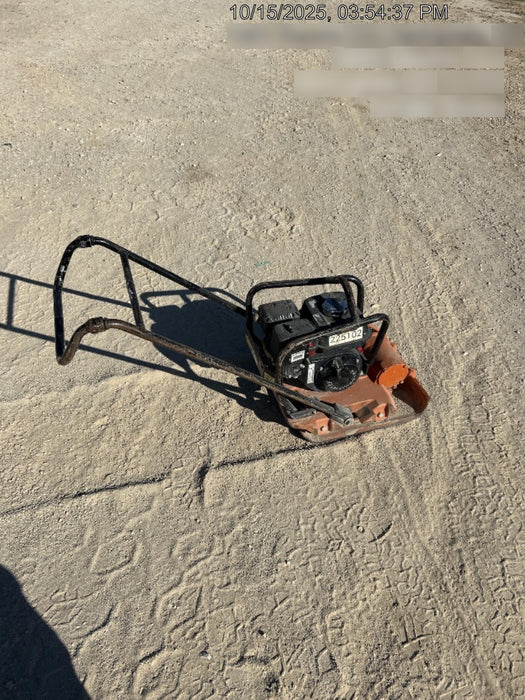 2022 Multiquip MVC88VTHW Plate Compactor, 20", w/Water Tank, Honda GX160