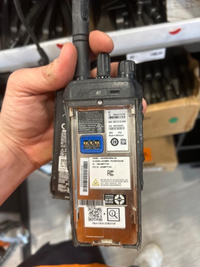 2023 MOTOROLA R7 DISPLAY