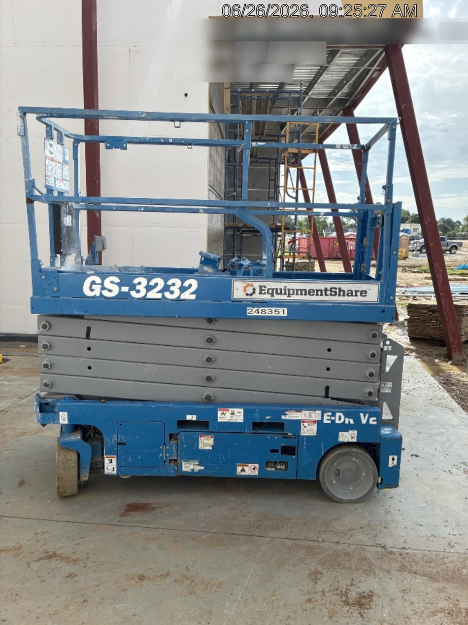 2022 GENIE GS-3232