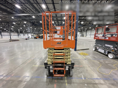 2022 JLG R4045