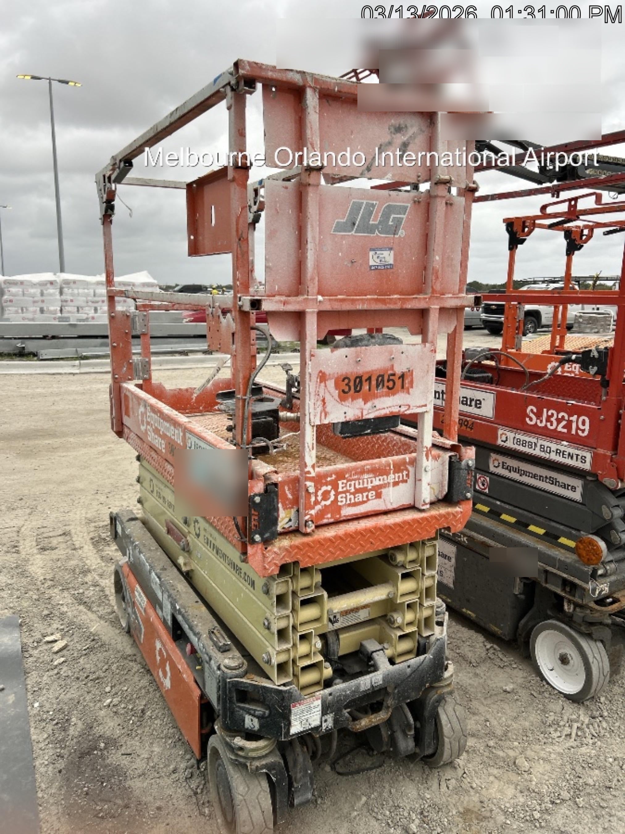 2023 JLG ES1932