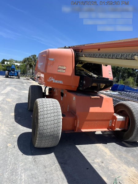 2022 JLG 660SJ