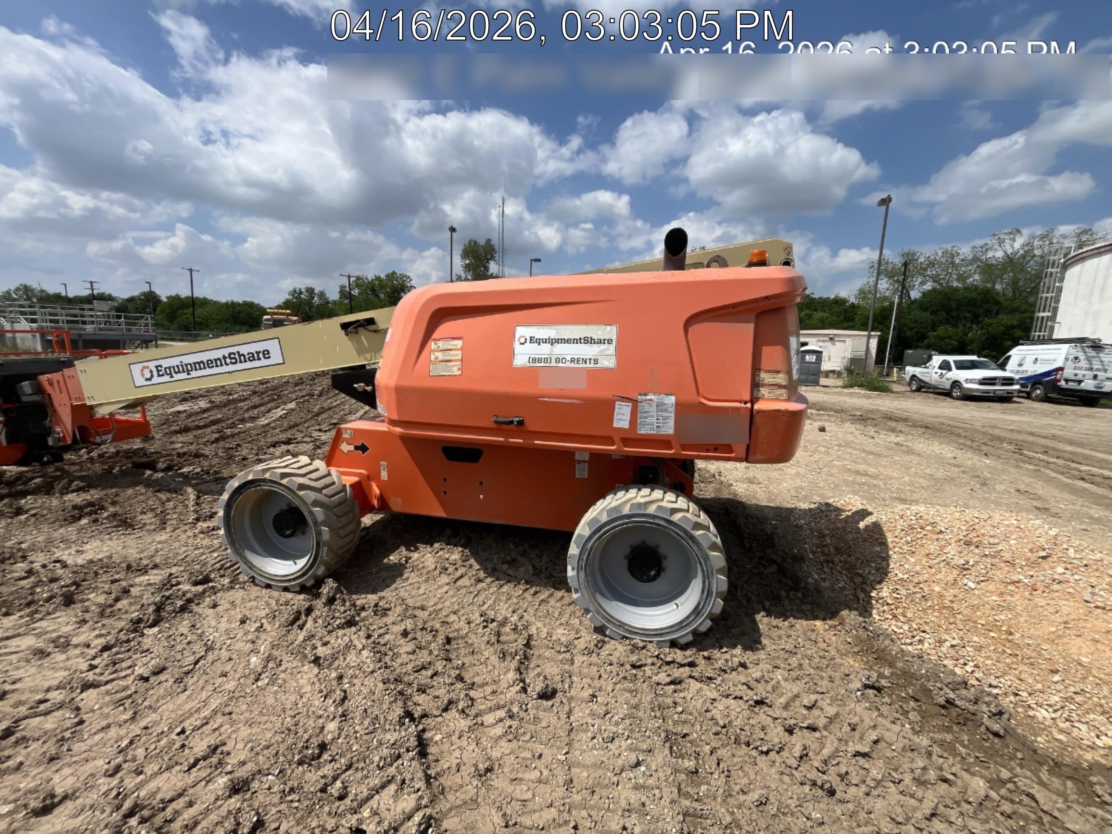 2020 JLG 600S