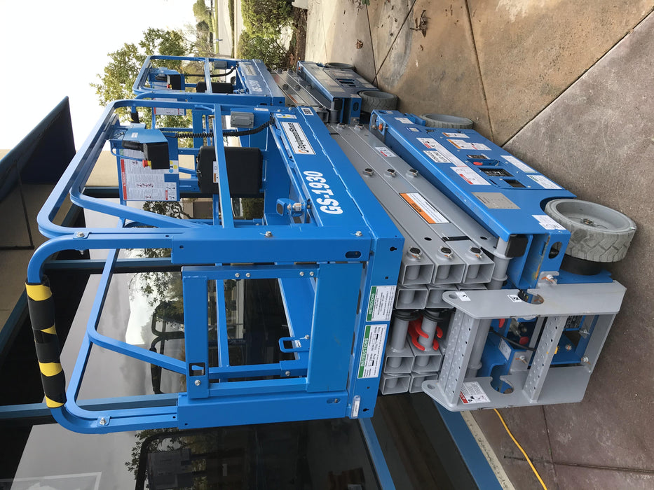 2019 Genie GS-1930 Half Height Swing Gate, 800W Inverter