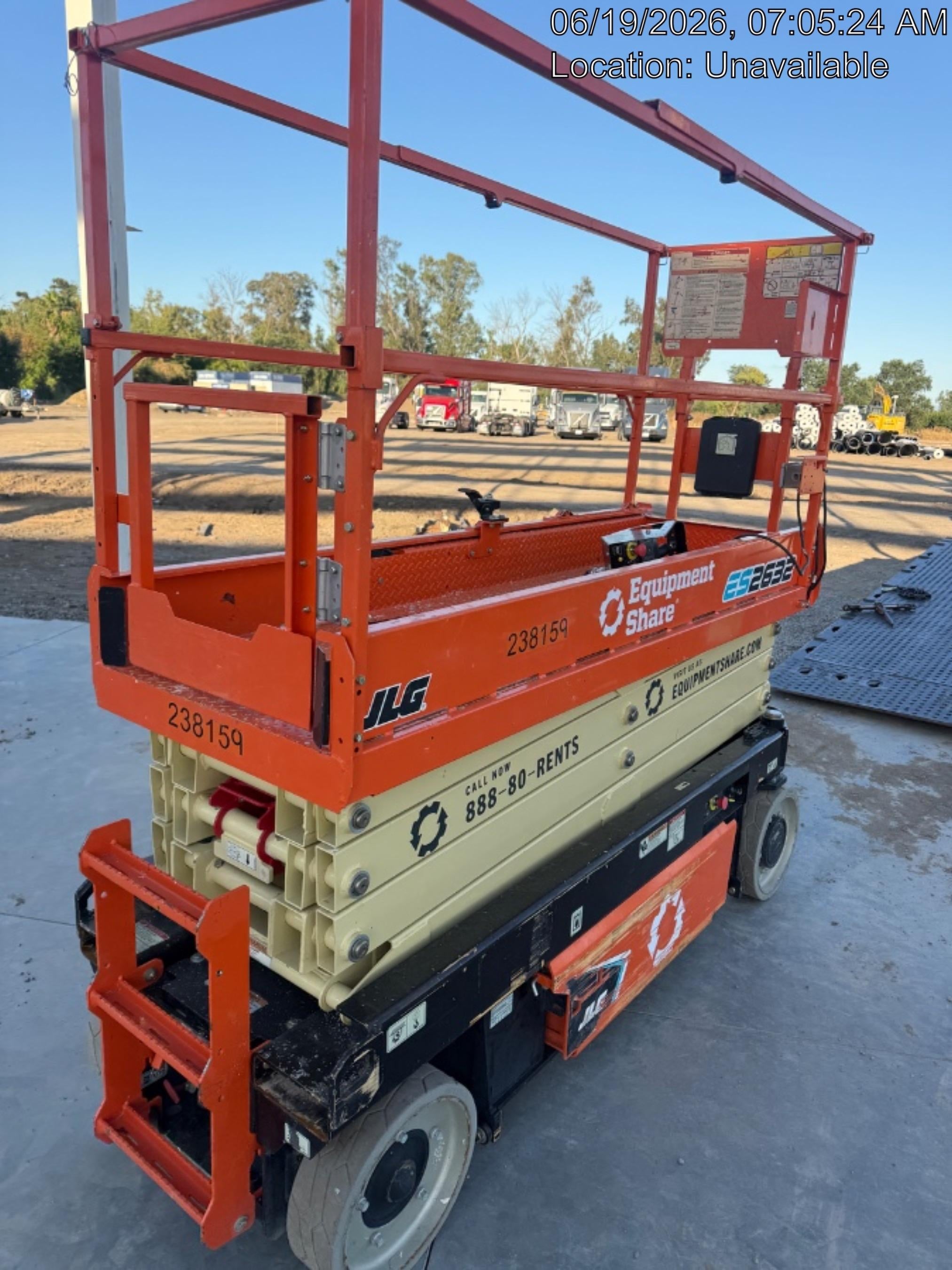 2022 JLG ES2632