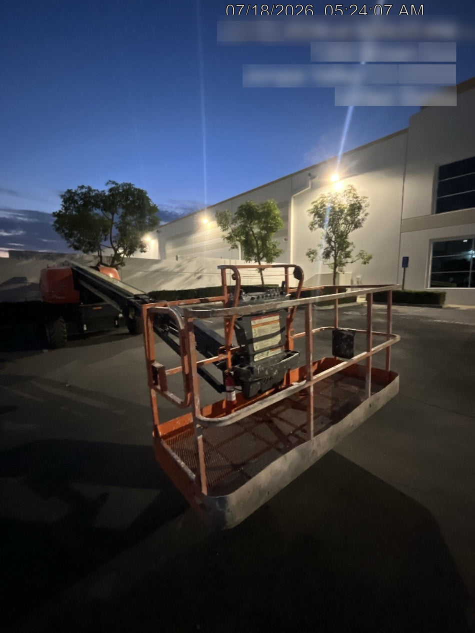 2023 JLG 660SJ