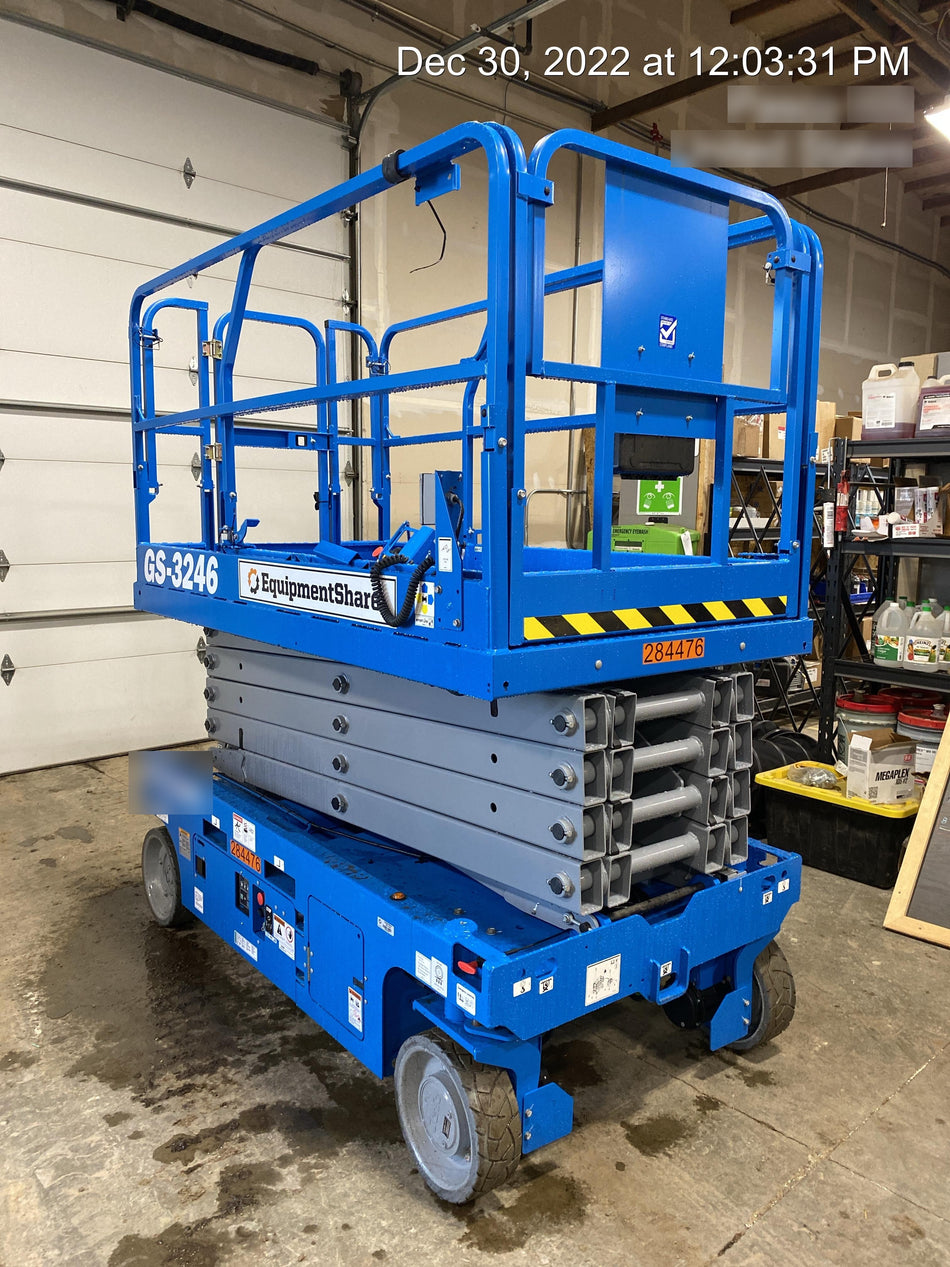 2022 GENIE GS-3246