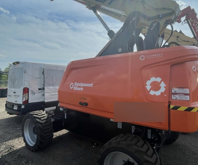 2024 JLG 660SJ