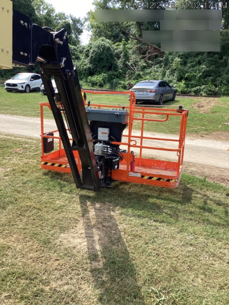 2025 JLG 860SJ