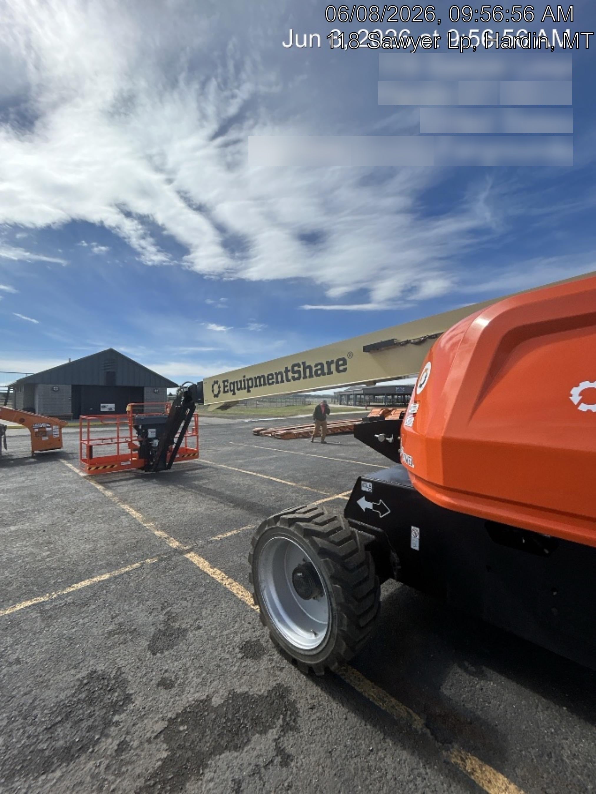 2025 JLG 660SJ