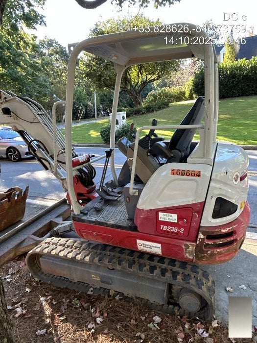 2021 TAKEUCHI TB235-2R