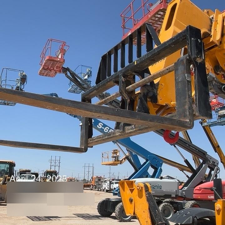 2019 JCB 512-56