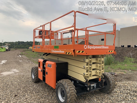 2023 JLG RT4394