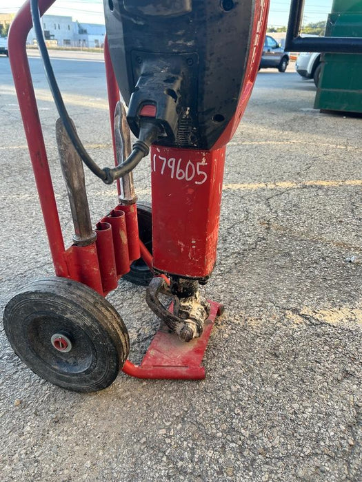 2021 HILTI TE 3000-AVR