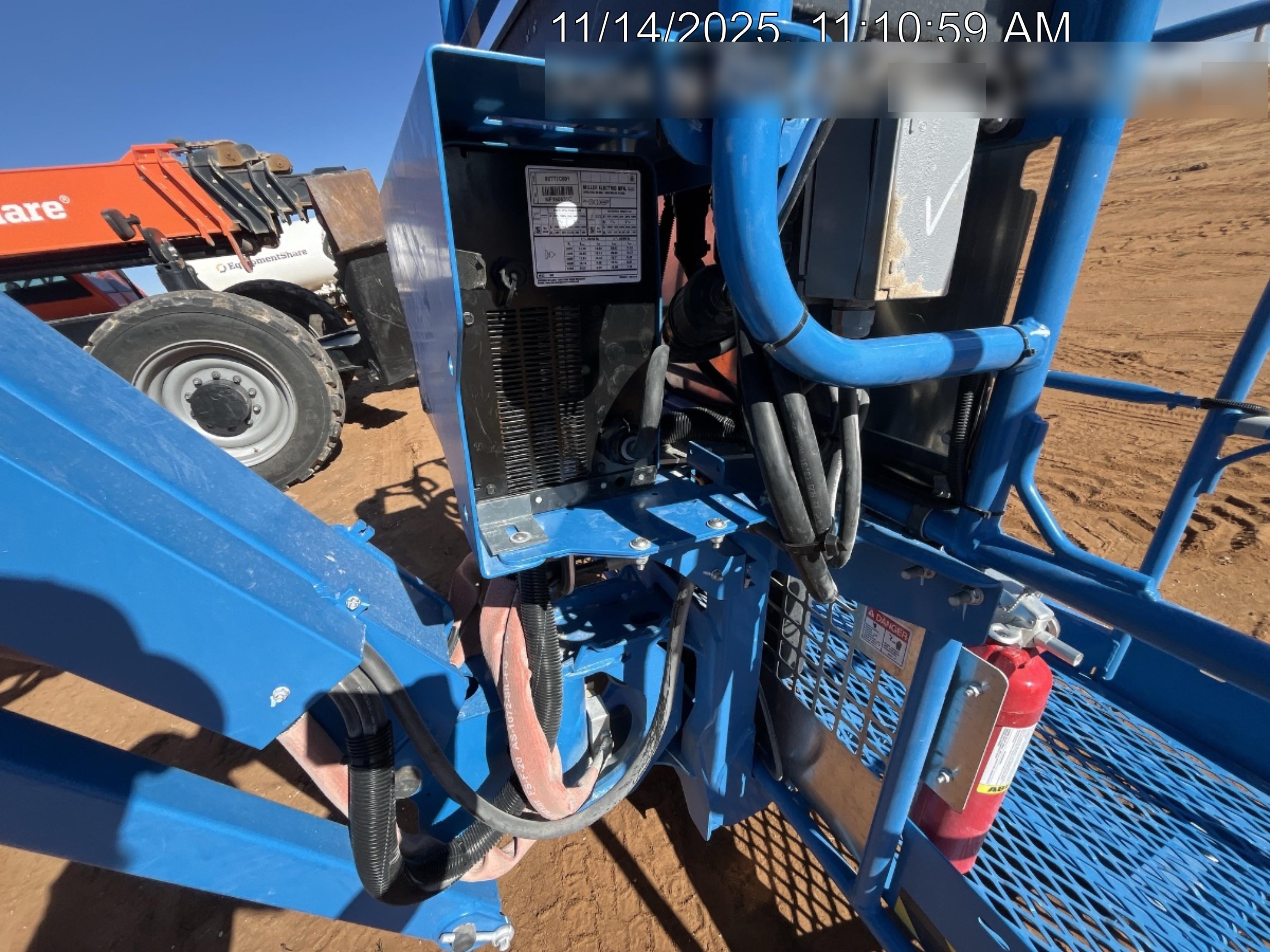 2025 MILLER ELECTRIC CST-282