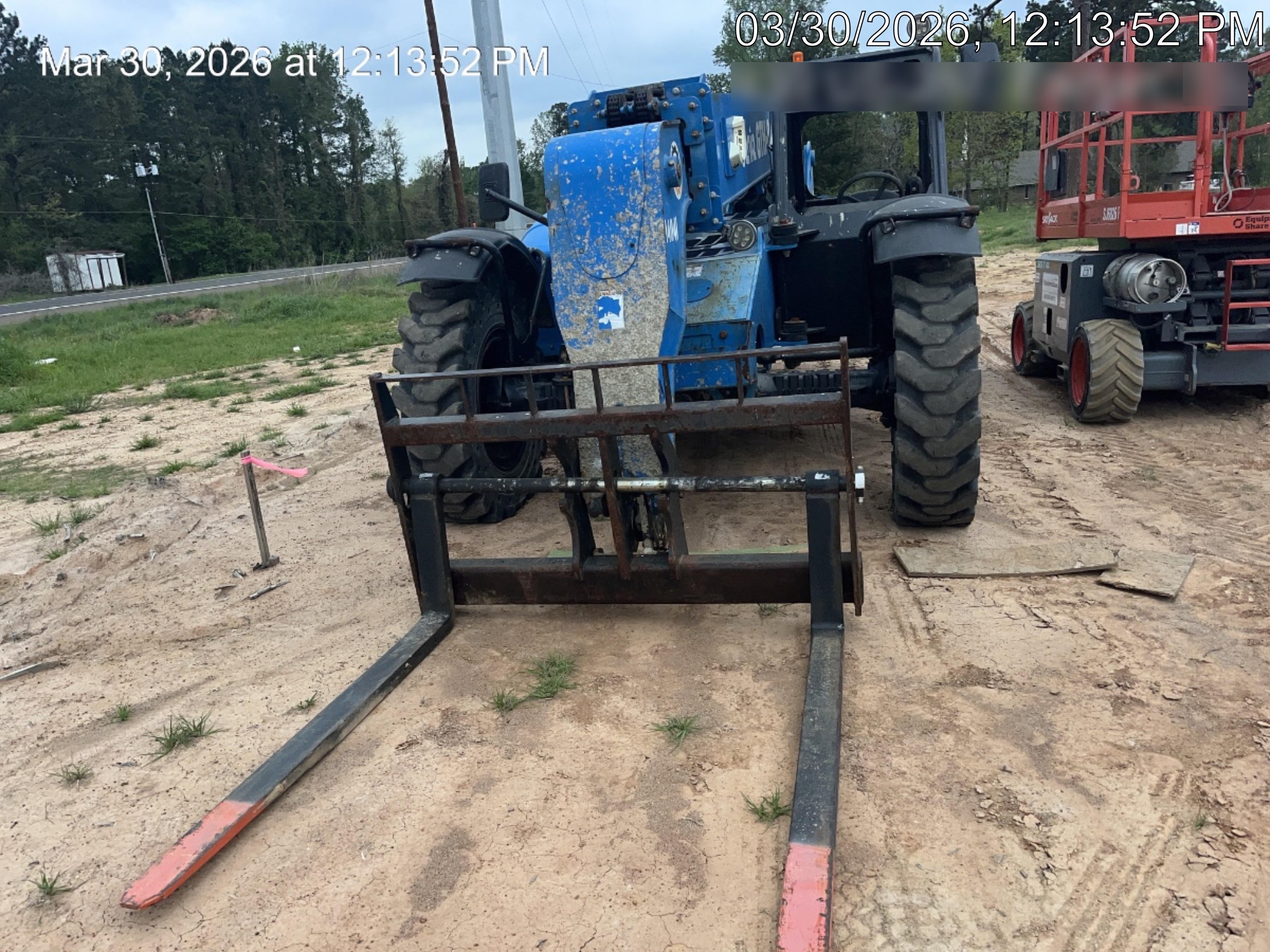 2018 Genie GTH-844 GTH-844 w/Open ROPS, Solid Tires, beacon/work lights, 60" carriage/forks